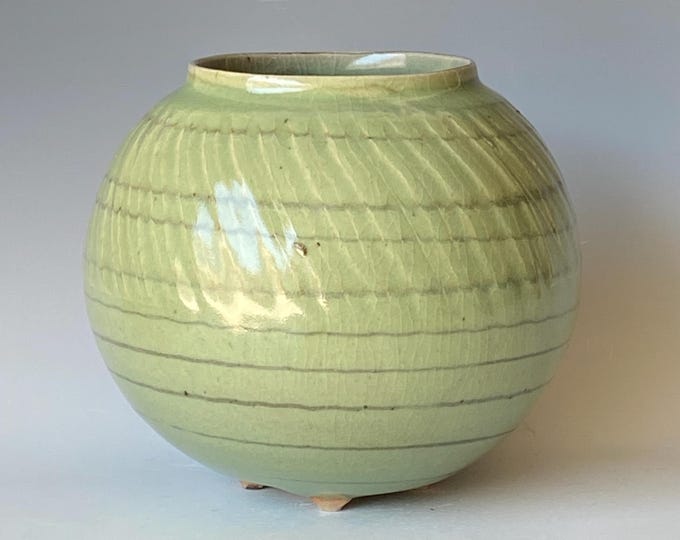 Handmade Ceramic Vase CVAG5AGC10