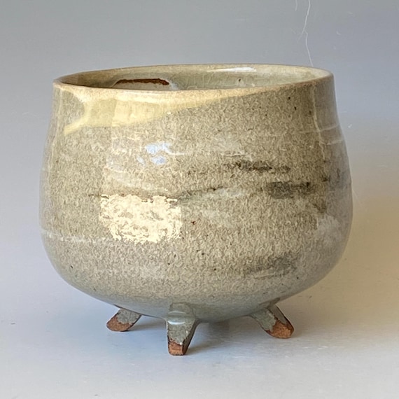 Distant Hills, Handmade Ceramic Bowl, CBJN6CLR37