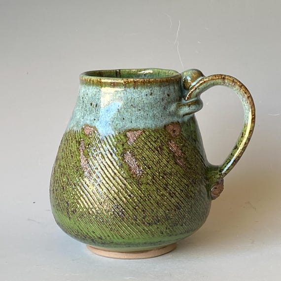 Large Handmade Ceramic Coffee Mug, CMMH6PLG32