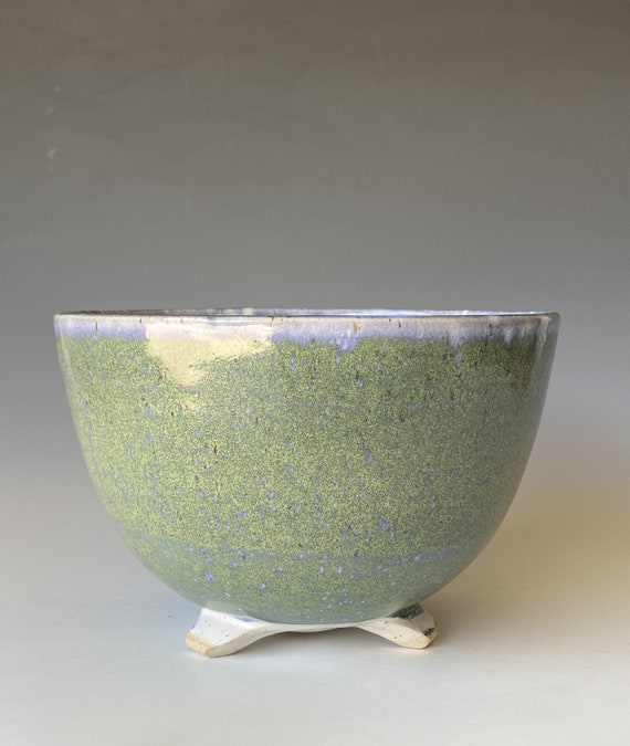 Tripod Handmade Pottery Bowl, wheel thrown Bowl, CBJN4TPJD6