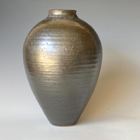 Matte Black Handmade Ceramic Vase, CVJN6TB12