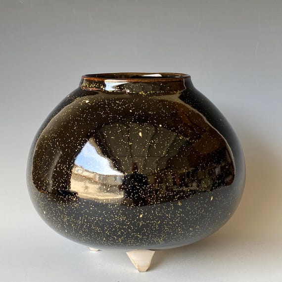 Handmade Pottery Vase, CVNV5OS4