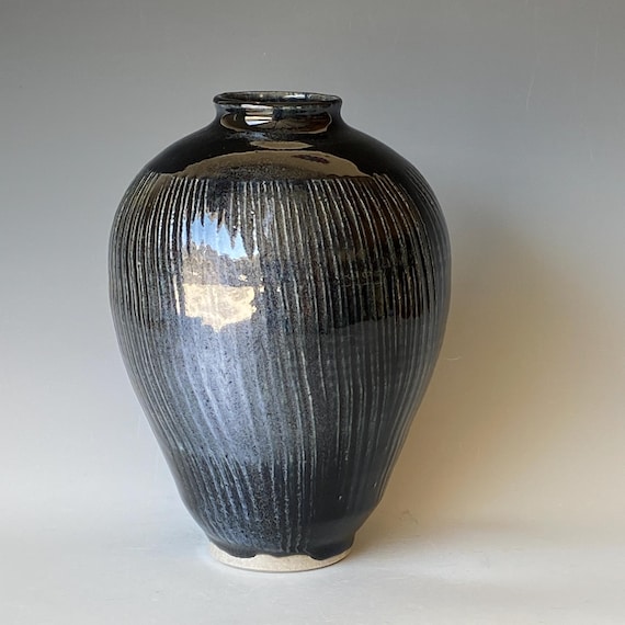 Handmade Ceramic Vase, CVOT5WOB11