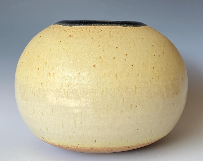 Handmade Sphere Ceramic Vase, Pottery Vessel, CVDC4YS21