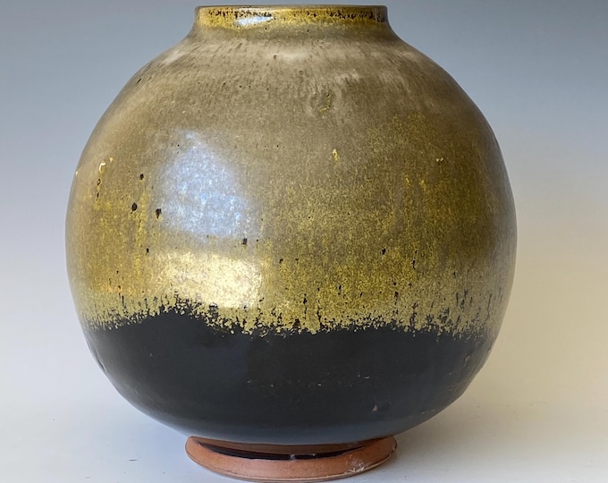 Handmade Ceramic Vessel, CVJL5OSMB9