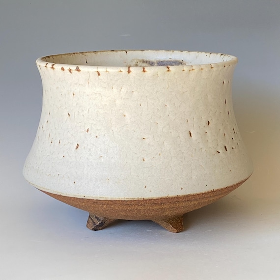 Handmade Ceramic Bowl, 4 Legged Bowl, CBSP5MW3