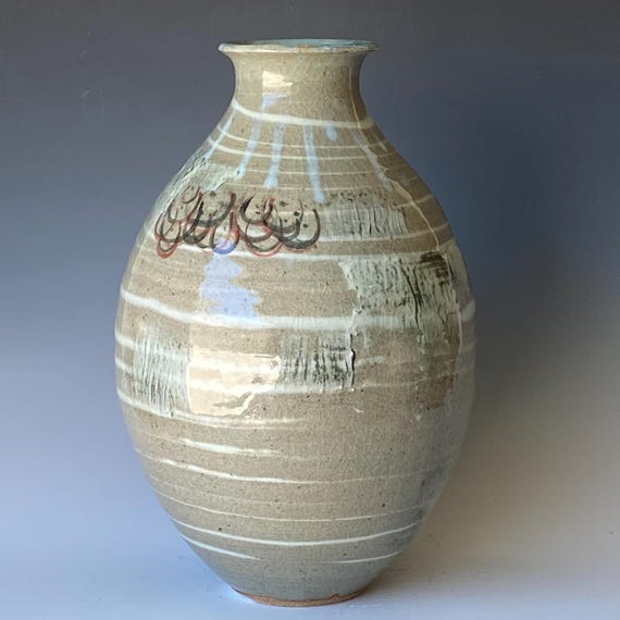 Large Handmade Ceramic Vase, CVJN6CLR5