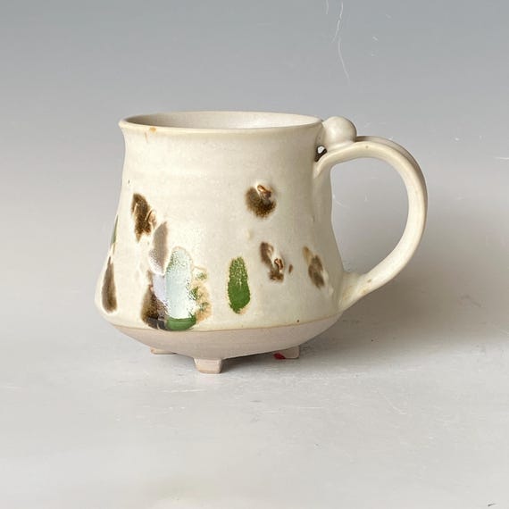 4 Legged Handmade Ceramic Coffee Mug, CMNV5MW30