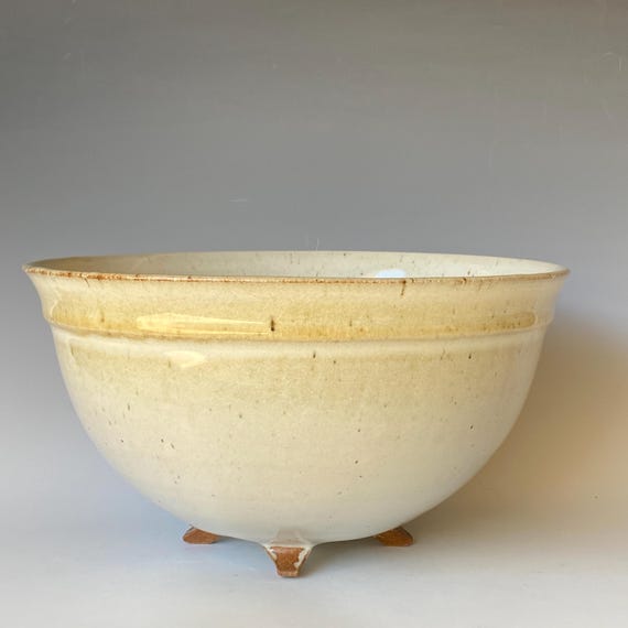 Large 4 Legged Handmade Ceramic Bowl, CJN6WT16