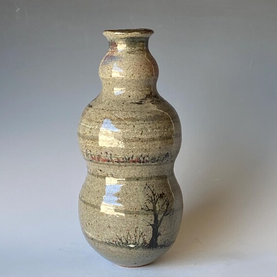 Distant Hills , Handmade Ceramic Vase, CVMH6CLR3