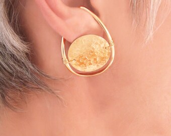 Gold Filled unpierced earrings, non-pierced earrings, ear cuff ear wrap clip on earring comfortable earring gold earrings Illuzio Unusual