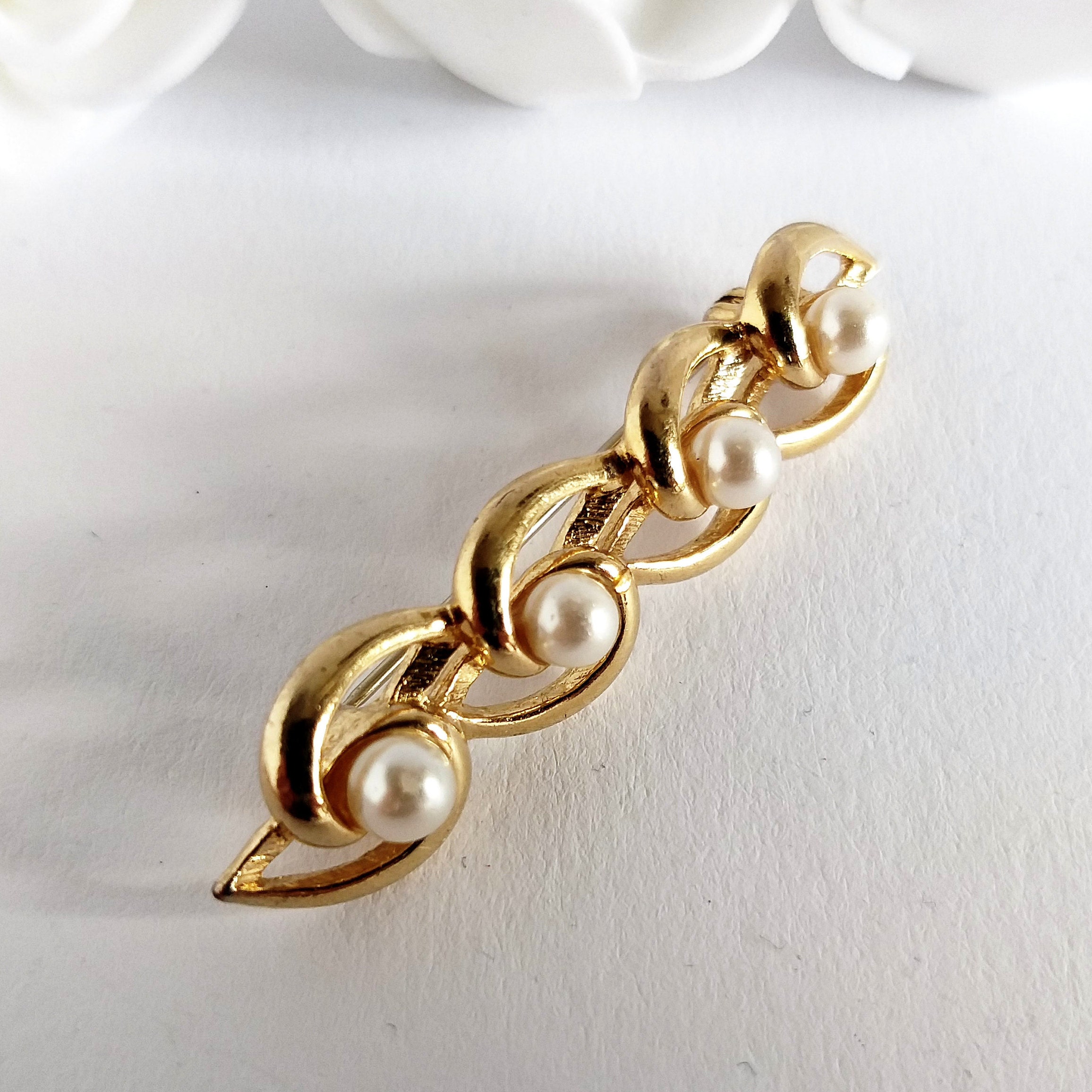 Faux Pearl Bar Brooch Vintage Gold Tone Etsy