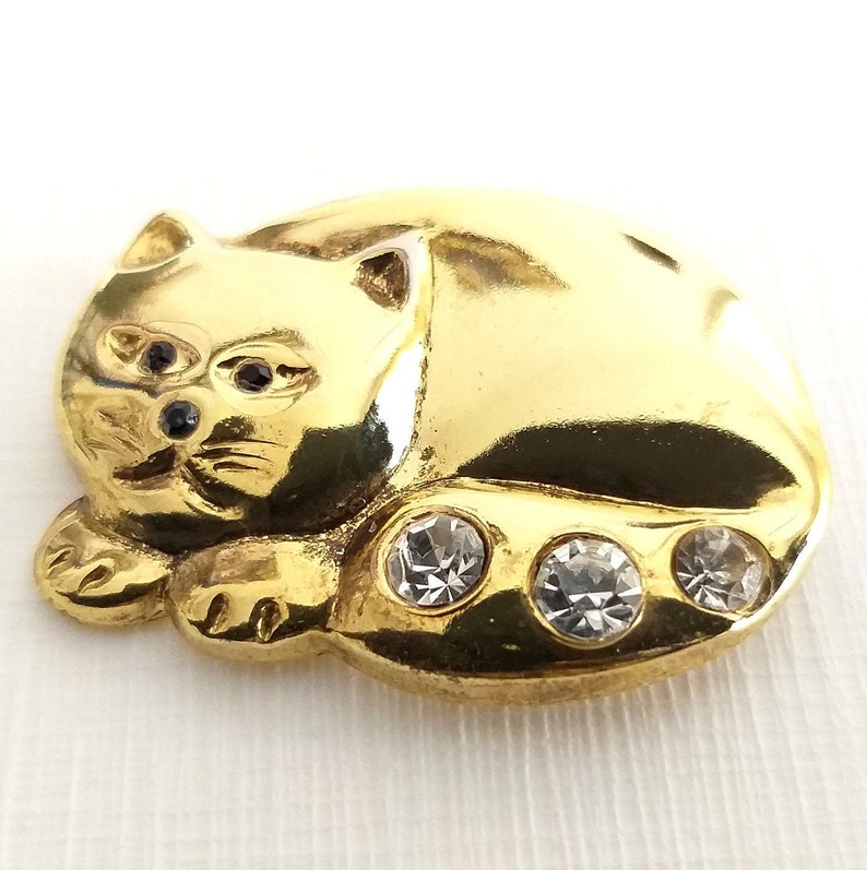 Fat Cat Brooch Vintage Gold Tone Cat Figurine Brooch