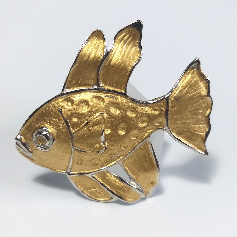 Happy Fish Vintage Brooch (Black) main image 1