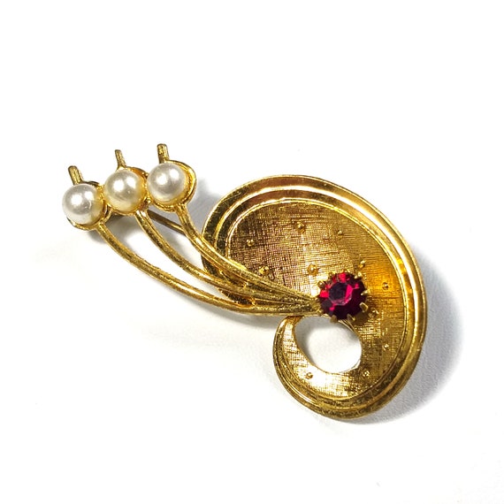 Faux pearl brooch, red rhinestone brooch, artist'… - image 1