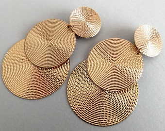 Très grandes boucles d'oreilles clips rondes 3 étages vintage