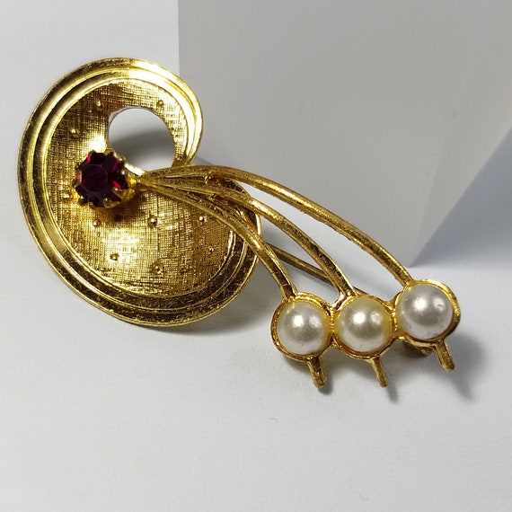 Faux pearl brooch, red rhinestone brooch, artist'… - image 6