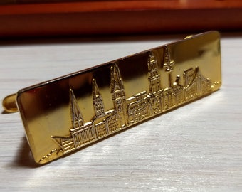 Wide Tie Clip With City Relief Panorama Image Vintage