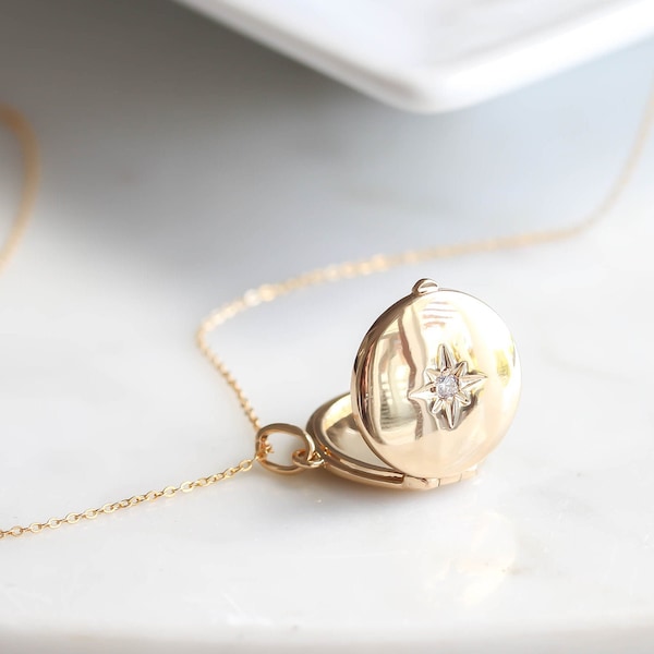 Collier médaillon étoile rempli d'or : pendentif photo CZ personnalisé