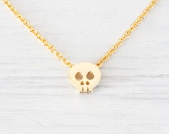 Tiny Gold Skull Necklace, Small Minimalist Mini Skull Necklace Pendant Jewelry Dainty Simple Delicate Necklace