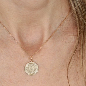 Collier médaillon de fleur rempli d'or Boho Mandala. Dainty Layering Yoga collier Délicat cercle collier Mère Collier Cadeau Personnalisé image 7