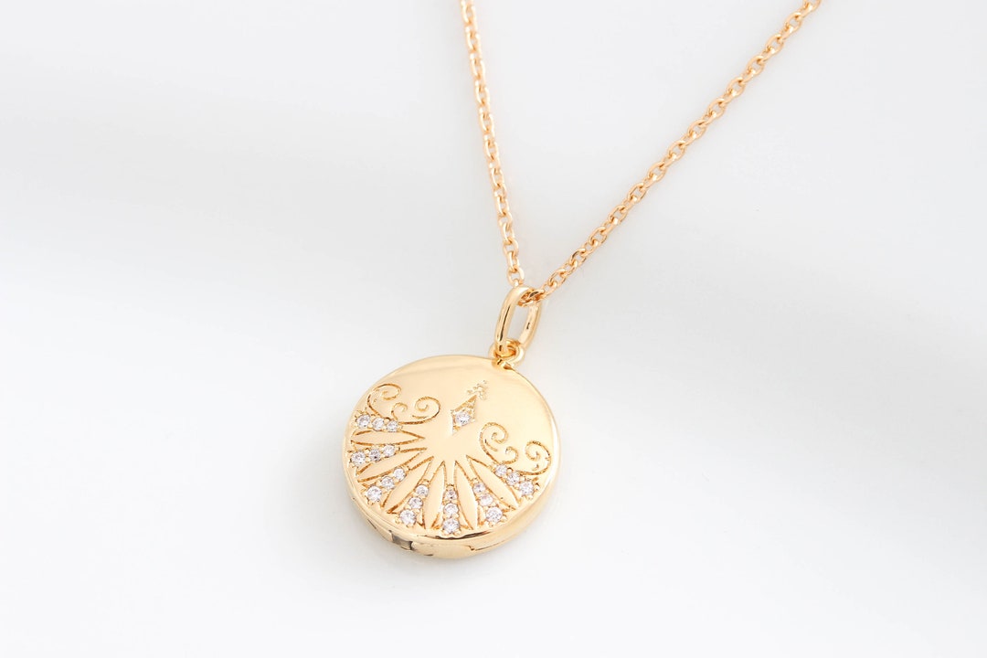 Small Photo Locket Gold Photo Locket Necklace. Small Photo Picture Locket Necklace CZ ...