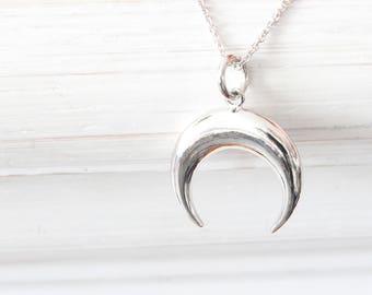 Double Horn Necklace. Boho Necklace Silver Horn Necklace Boho Horn Necklace, Celestial Tusk Tiny Dainty Crescent Moon Gift for her