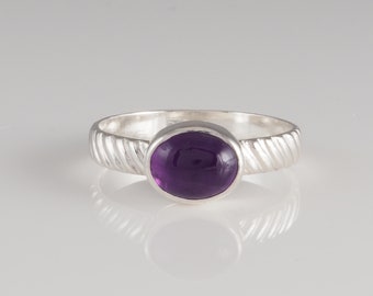 Purple Amethyst Bezel Set Sterling Silver Ring - 1005