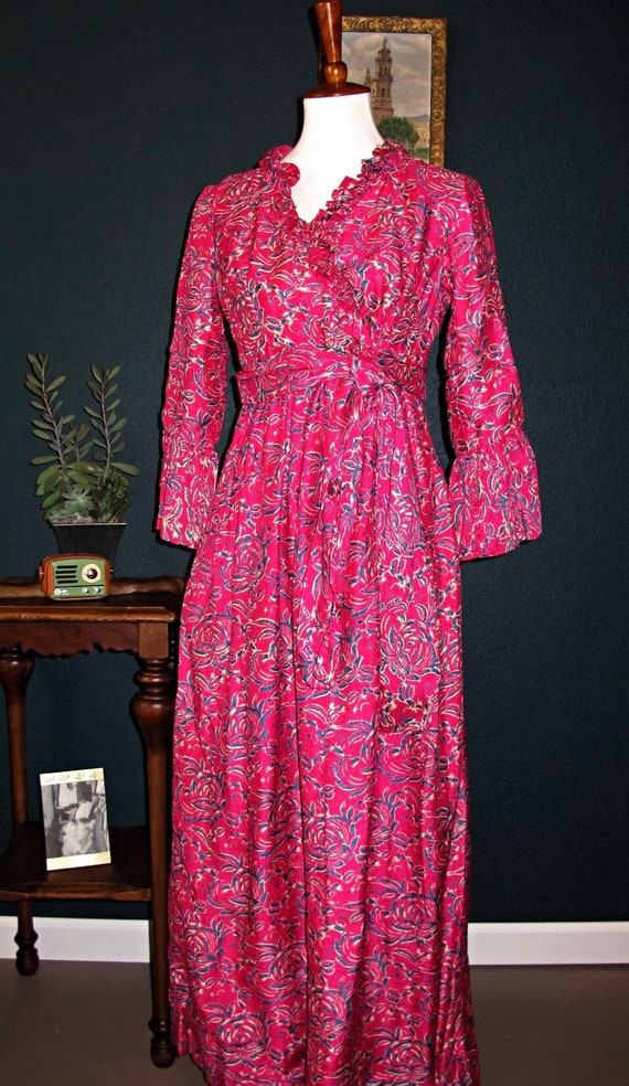 stunning 60s vintage silk Gem