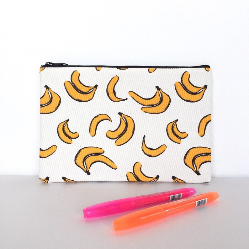 Passport bag Canvas zipper pouch Travel bag Canvas purse School supply Banana zipper pouch Accessories bag Pencil case Make up bag