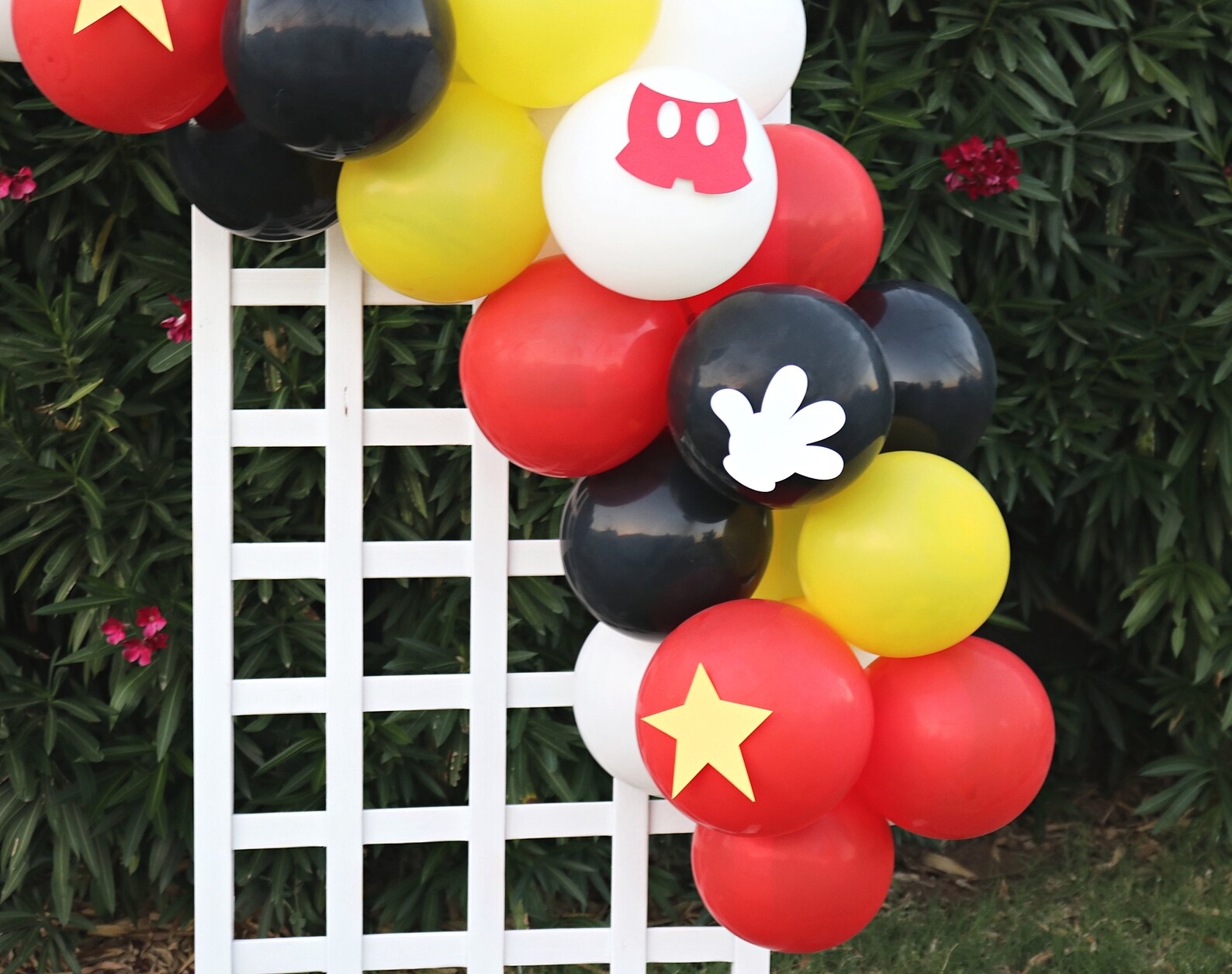Mickey Mouse Balloon Garland With Mickey Icons and Mickey Star 9 Large