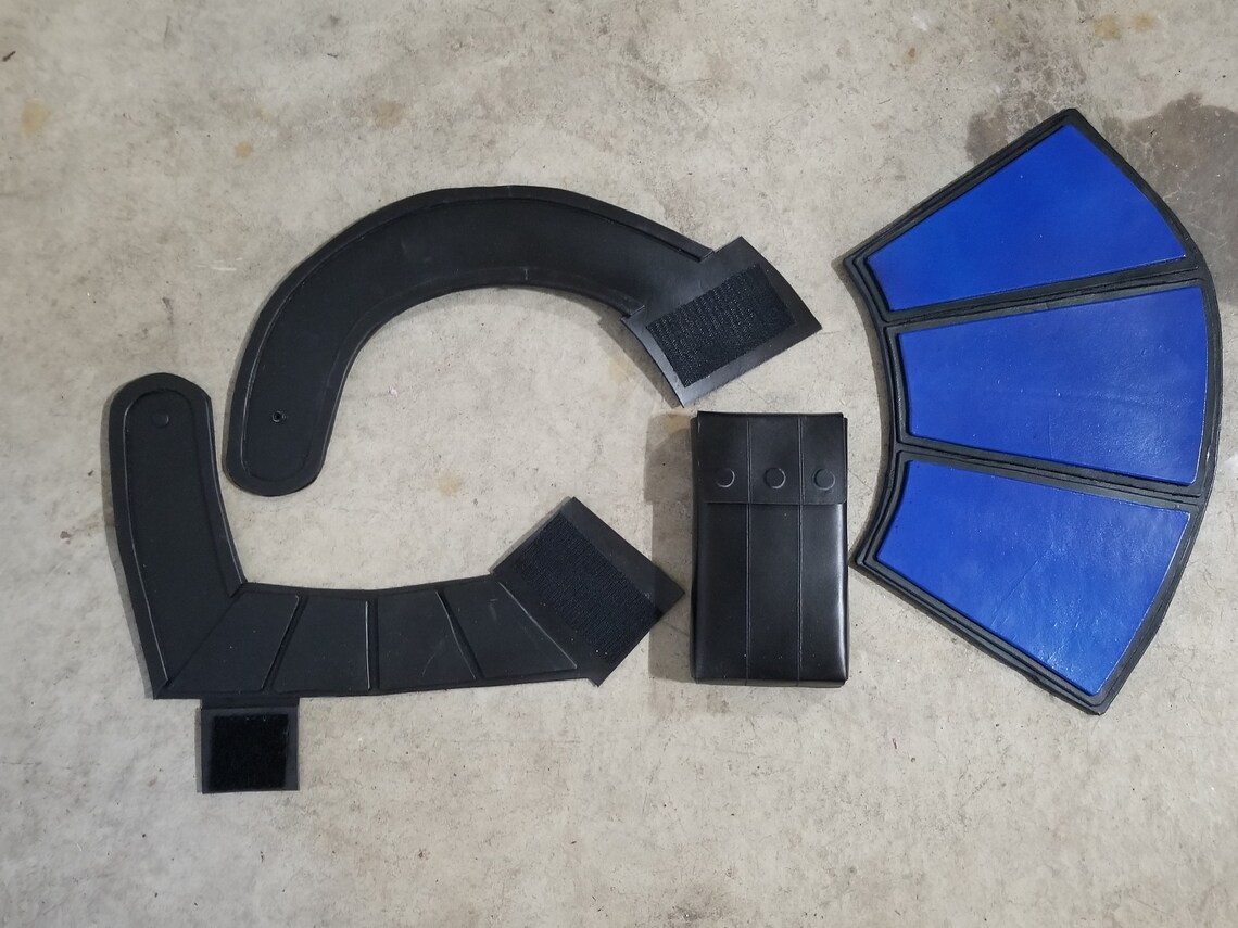 captain rex pauldron