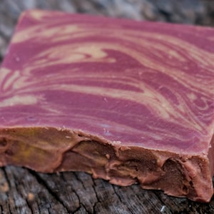 Merlot Wine Body Soap With Organic Shea Butter Handmade Vegan Palm Oil Free Wine Lover Mother&#39;s Day Gift Bridesmaid Party Favor Hello Merlot