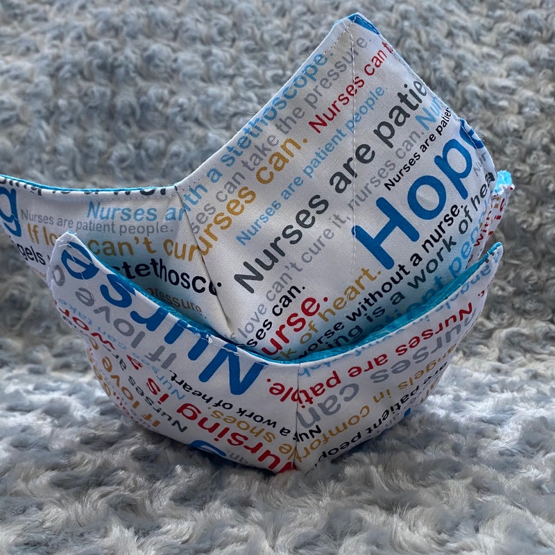 Cozy Gifts for Nurses 60+ Gift Ideas for 2025