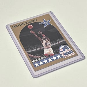 Cartão colecionável de jogador de basquete da NBA Michael Jordan Hoops 5 All-Star East Miami Chicago Bulls de 1990