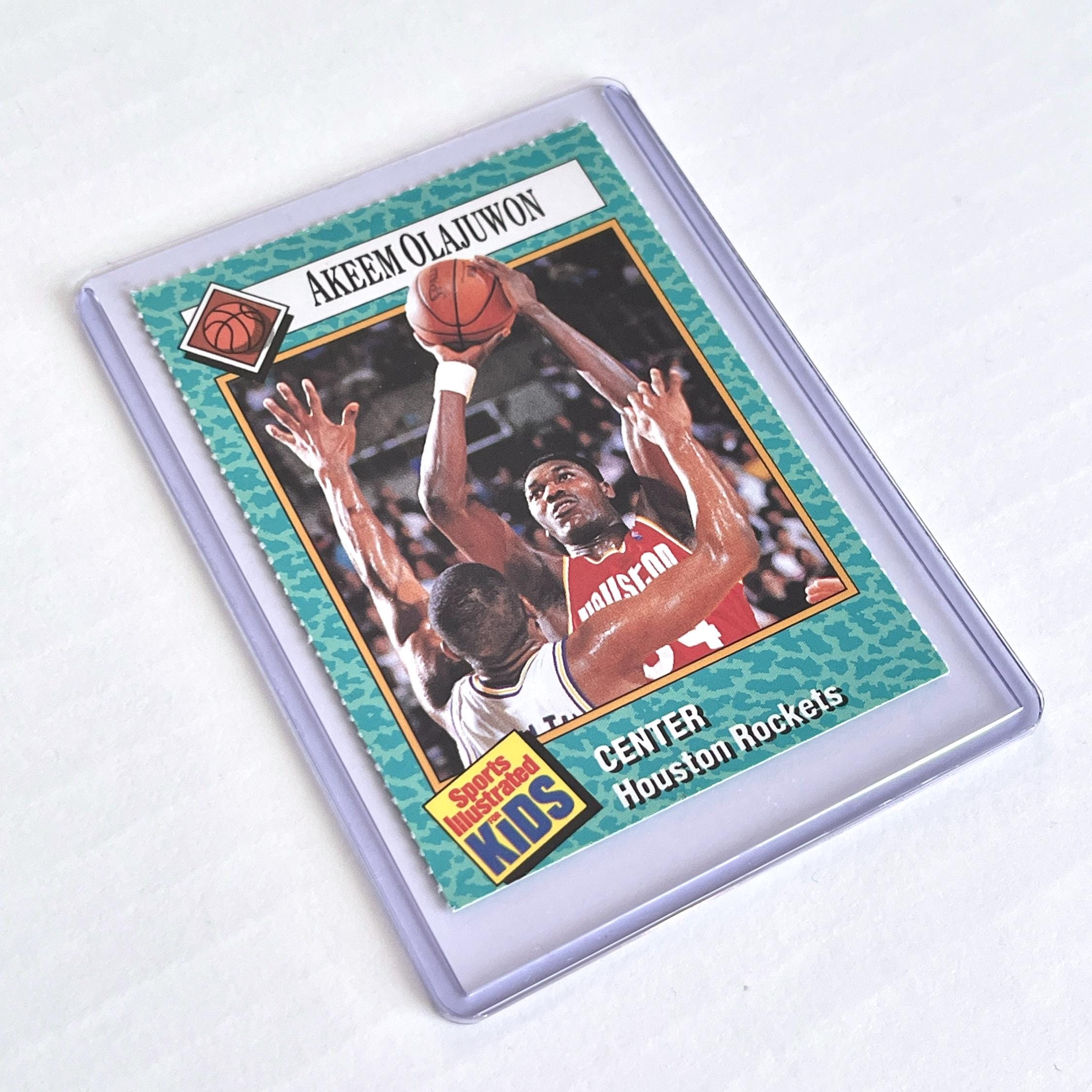 NBA HOUロケッツ アキームオラジュワン auto 直筆サイン入りカード NBA アキーム・オラジュワン ヒューストン・ロケッツ スポーツ イラストレイテッド キッズ