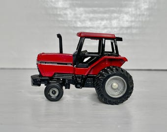 Case International 5120 Rear Dual Tires Wheels Front Weights 1/64 Scale ERTL Toy Tractor