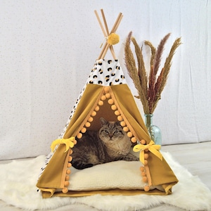 Cat or Small Dog Teepee - Mustard Yellow Leopard Pattern - Size M - Removable Soft Cushion - Handmade in France
