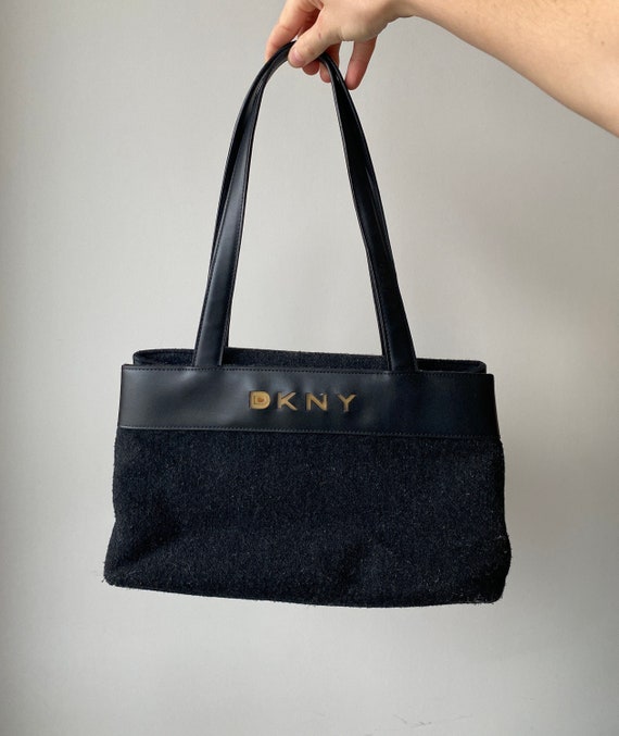 Dkny logo purse with Gem