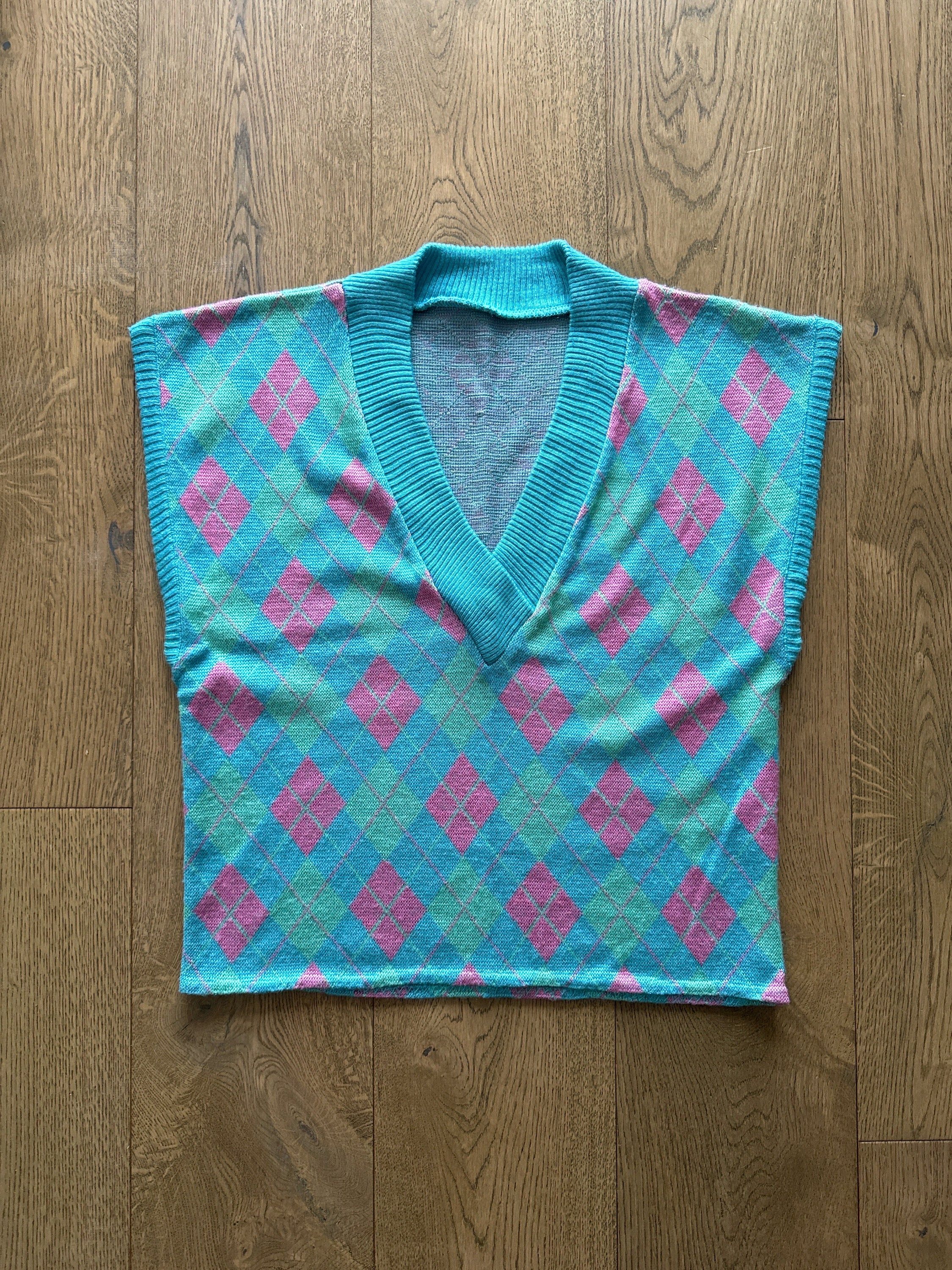 ARGYLE SWEATER VEST Vintage Blue/ Pink/ Green Sleeveless