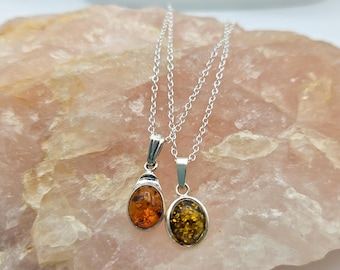 Genuine Baltic Amber 925 Sterling Silver Vintage Pendant Necklace - tree resin