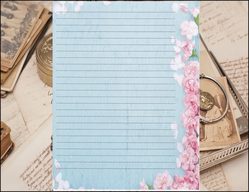 Flower Edged Fine Lined Stationery 8.5 X 11 25 Sheets and 10 Color Co-ordinated Envelopes