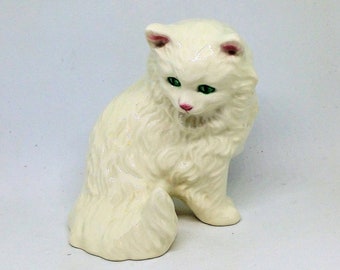 Vintage Goebel White Cat, White Persian Cat, Green Eyed Cat, Goebel Cat Statue, Collectible Cat, Cat Figurine, Collectible Goebel