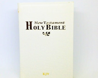 Vintage Bible, New Testament, White Bible, Communion Bible, Bible Gift, Gold Edges Bible, Pocket Bible, Small White Bible, Holy Bible