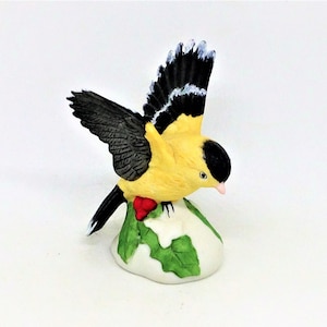 Vintage Homco Finch Bird Statue: Yellow & Black Bird Figurine