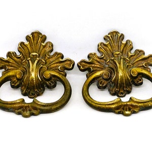 2 Vintage Ornate Brass Drawer Pulls: Furniture Hardware