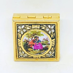 Vintage Victorian Pill Box: Gold Courting Couple Scene