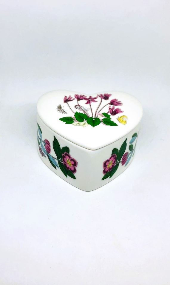 Vintage Heart Box, Heart Jar, Vanity Jar, Botanic… - image 1