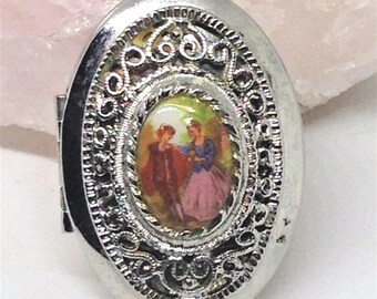Vintage Victorian Couple Locket: Silver Filigree Keepsake Necklace