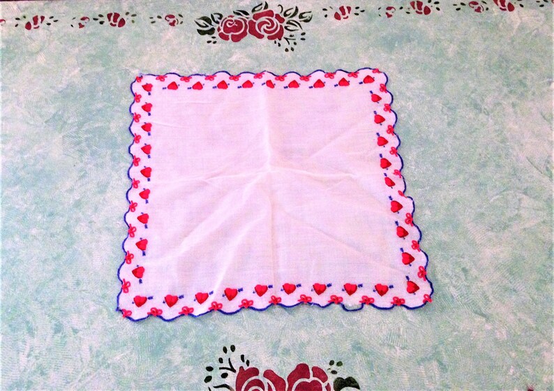 Heart Hanky Vintage Handkerchief Valentines Day Hanky Red Heart Hanky Vintage Hanky Scalloped Edge Hanky